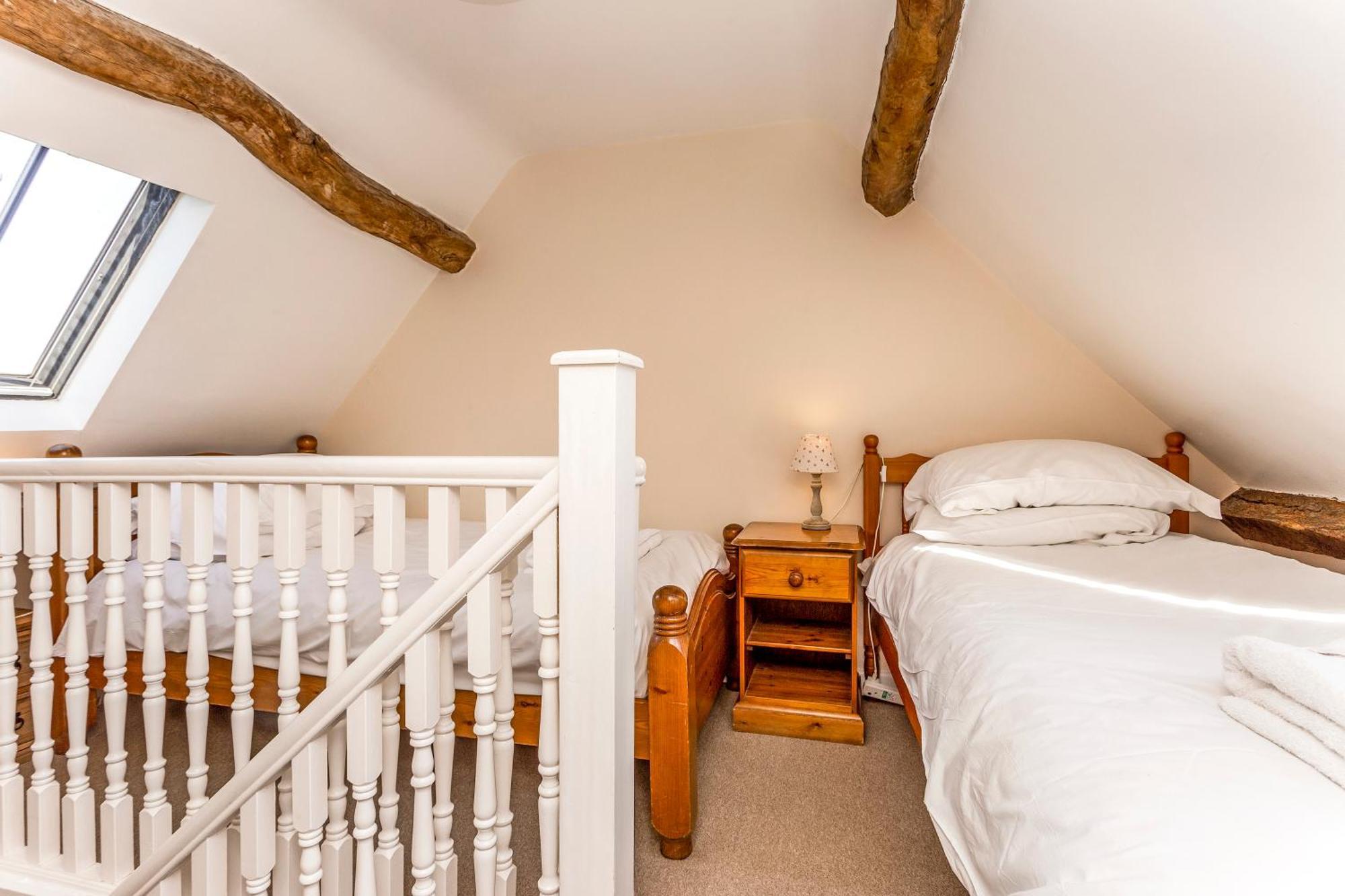 Bridge Farm Holiday Cottages كاو هُنيبورن الغرفة الصورة